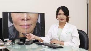 臉上皺紋看起來一樣，處理方法不一樣?